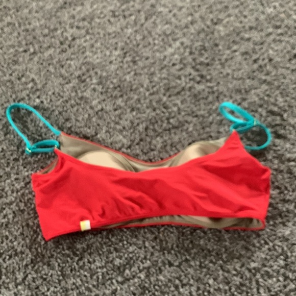 Summersalt swim top - Picture 3 of 4